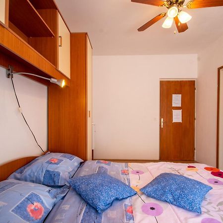 Apartments And Rooms With Parking Space Mali Ston Chambre photo