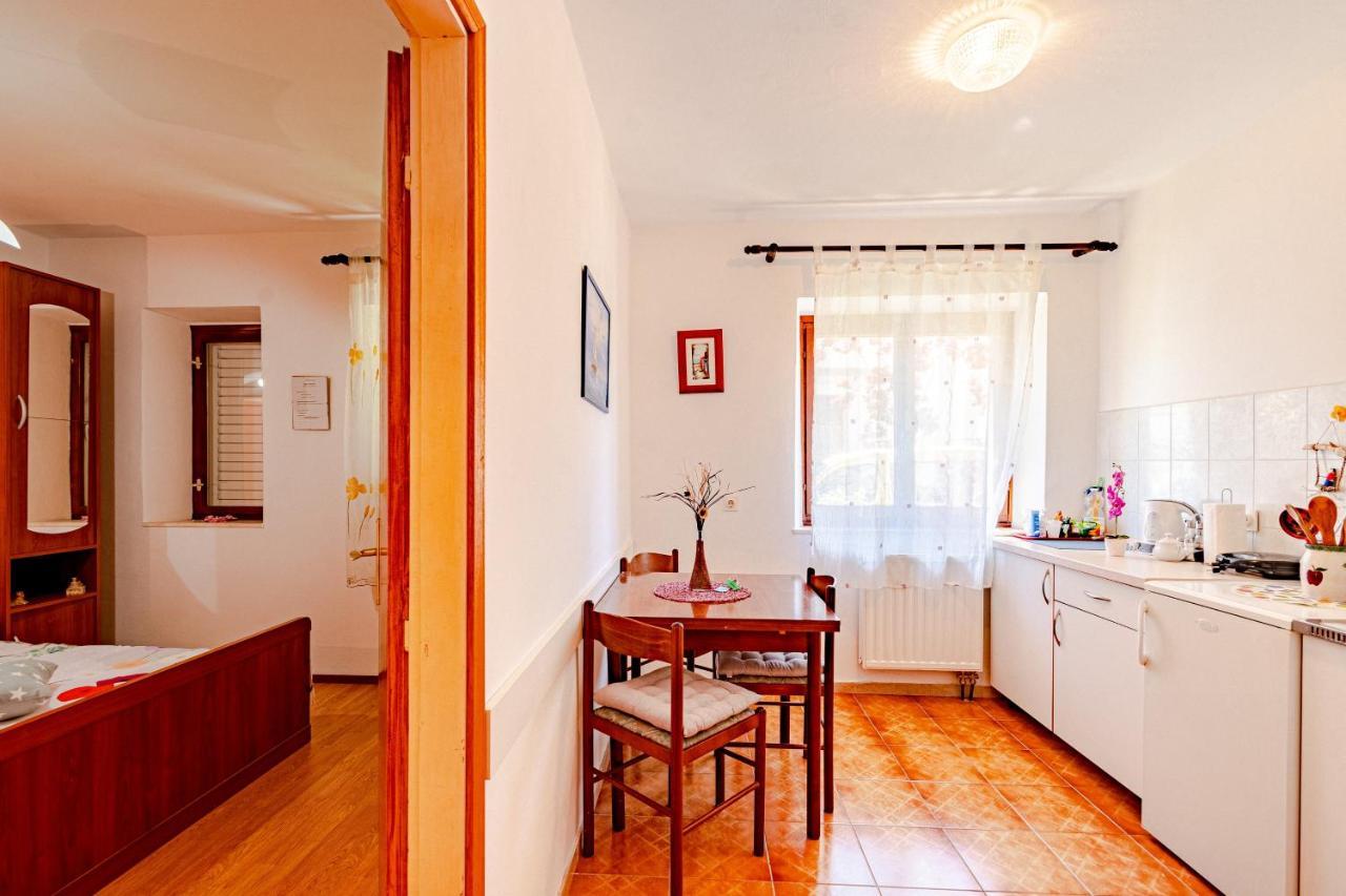 Apartments And Rooms With Parking Space Mali Ston Extérieur photo