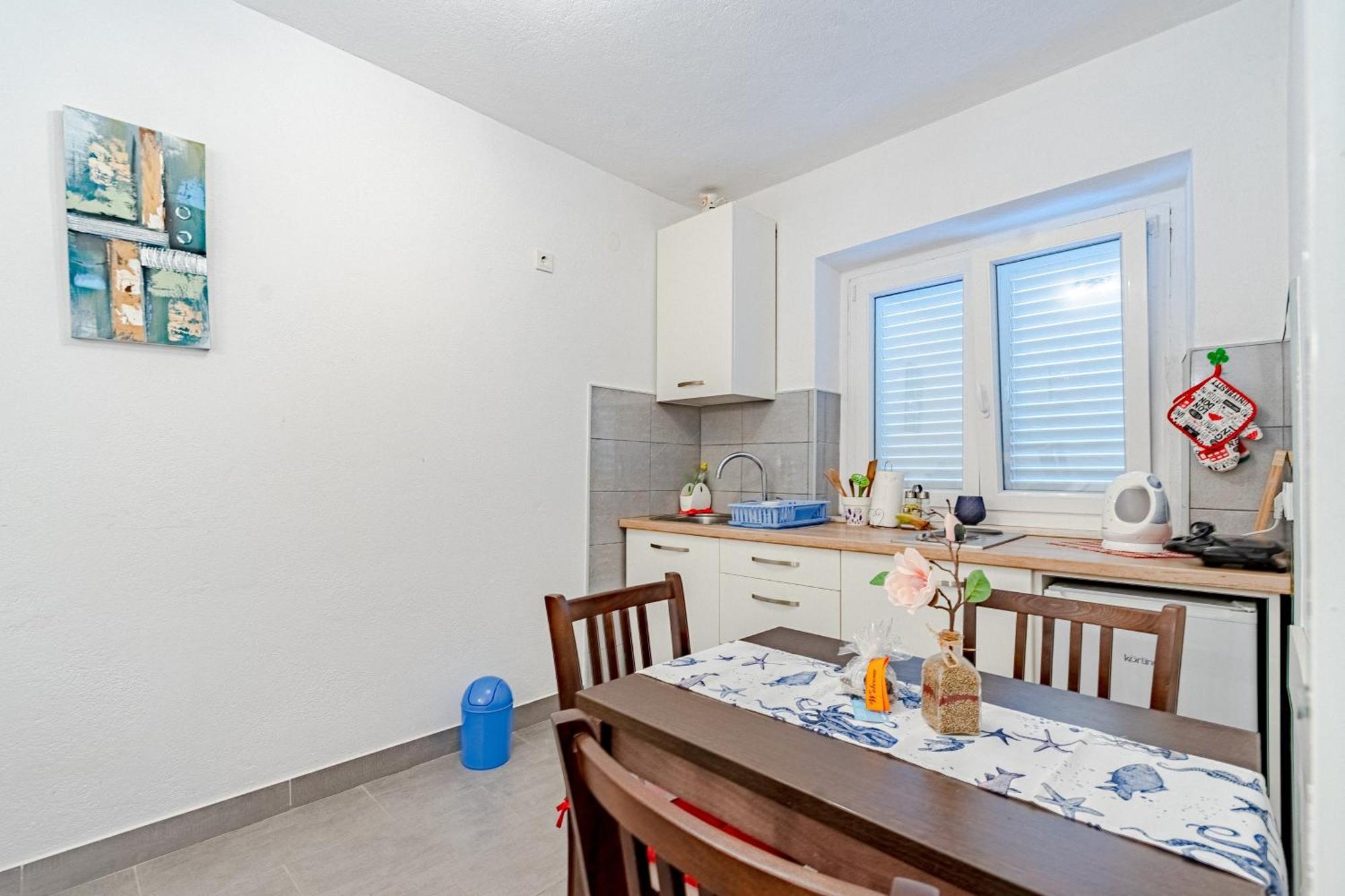 Apartments And Rooms With Parking Space Mali Ston Chambre photo
