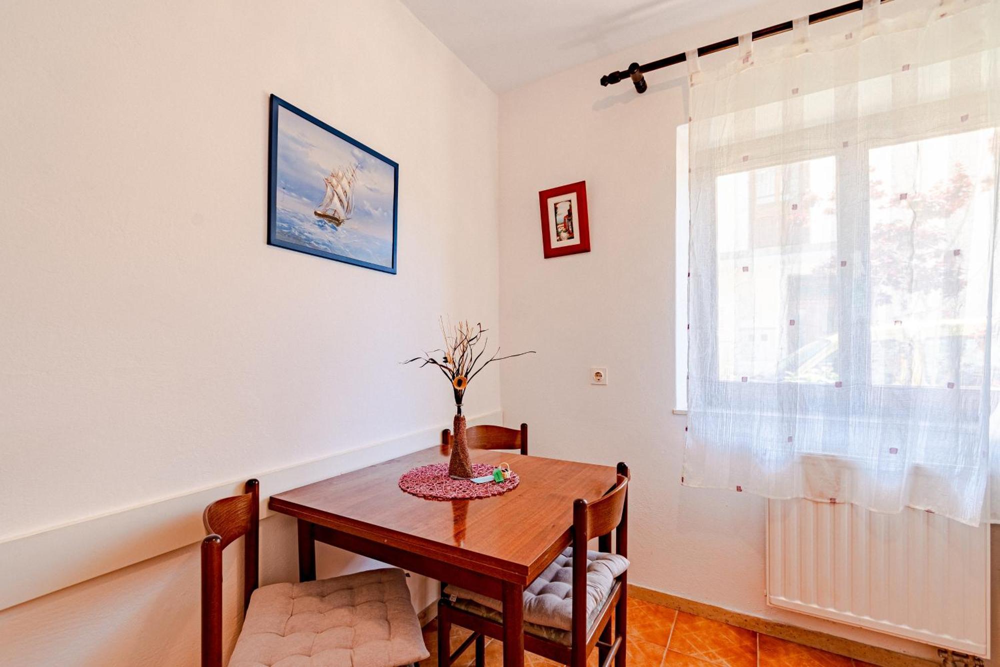 Apartments And Rooms With Parking Space Mali Ston Chambre photo